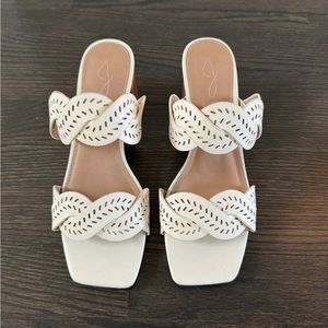 Women’s sandals